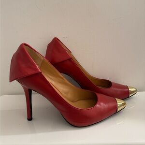 Red Leather Heels With Gold Toe and Bow Heel Design women's size 11